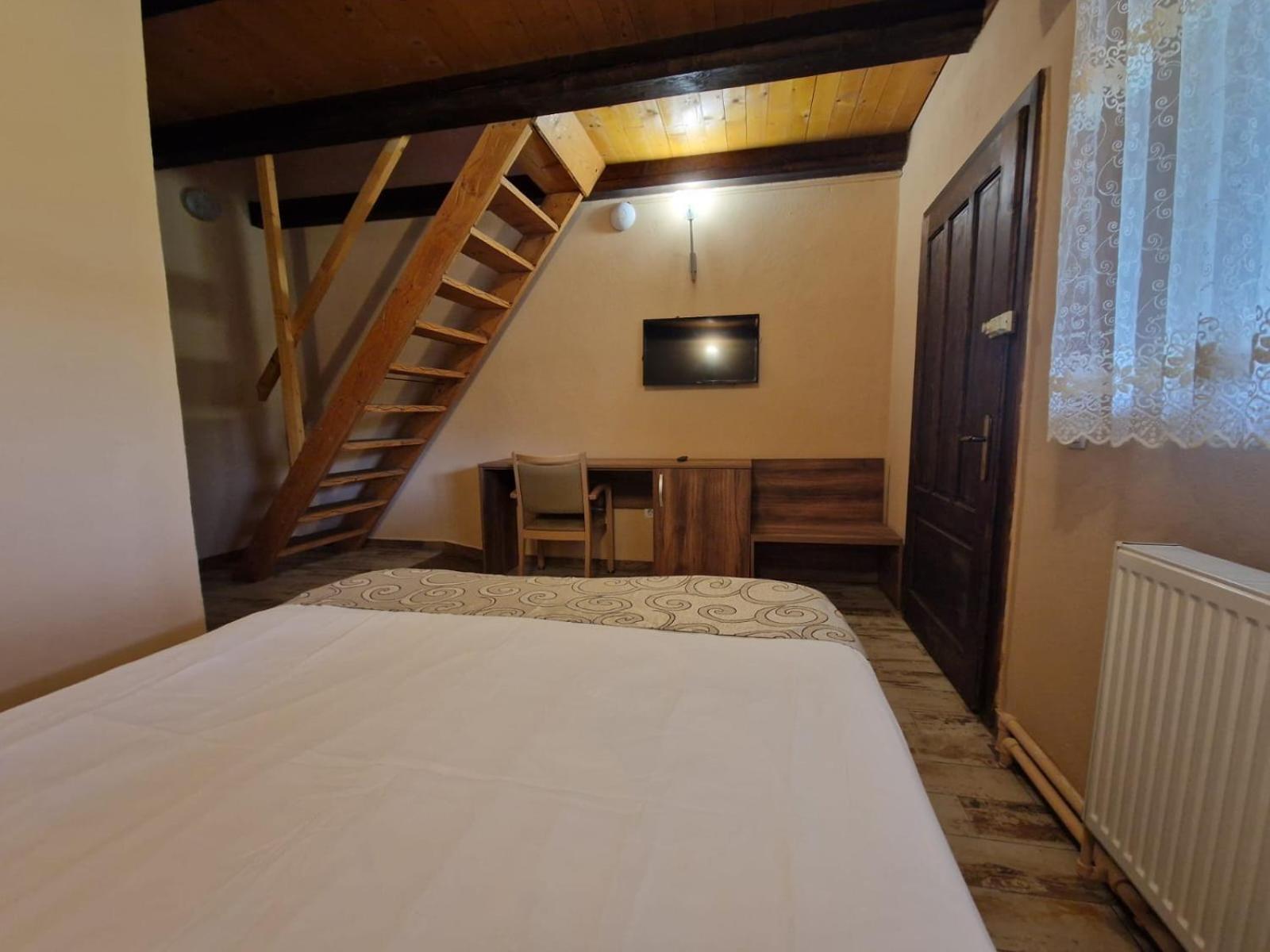 Vila Sura Razoare Sighişoara Exterior foto